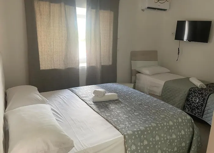 Hotel Aurea & Papasidero